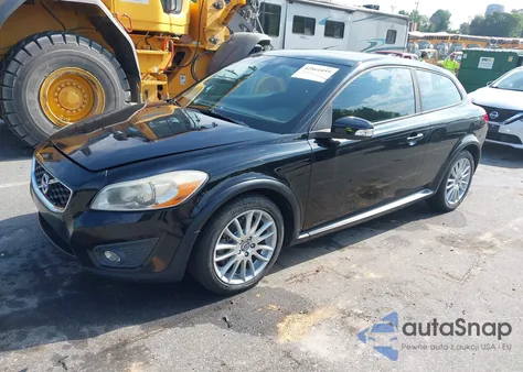 2012 Volvo C30 T5 from USA, damaged, VIN YV1672MK4C2265469
